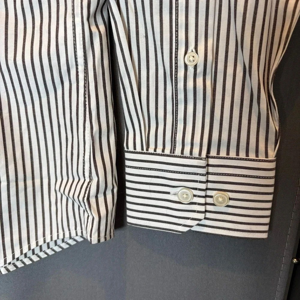 Slim Fit Men's Stripe Dress Shirt - White & Navy Brand New Without Tags